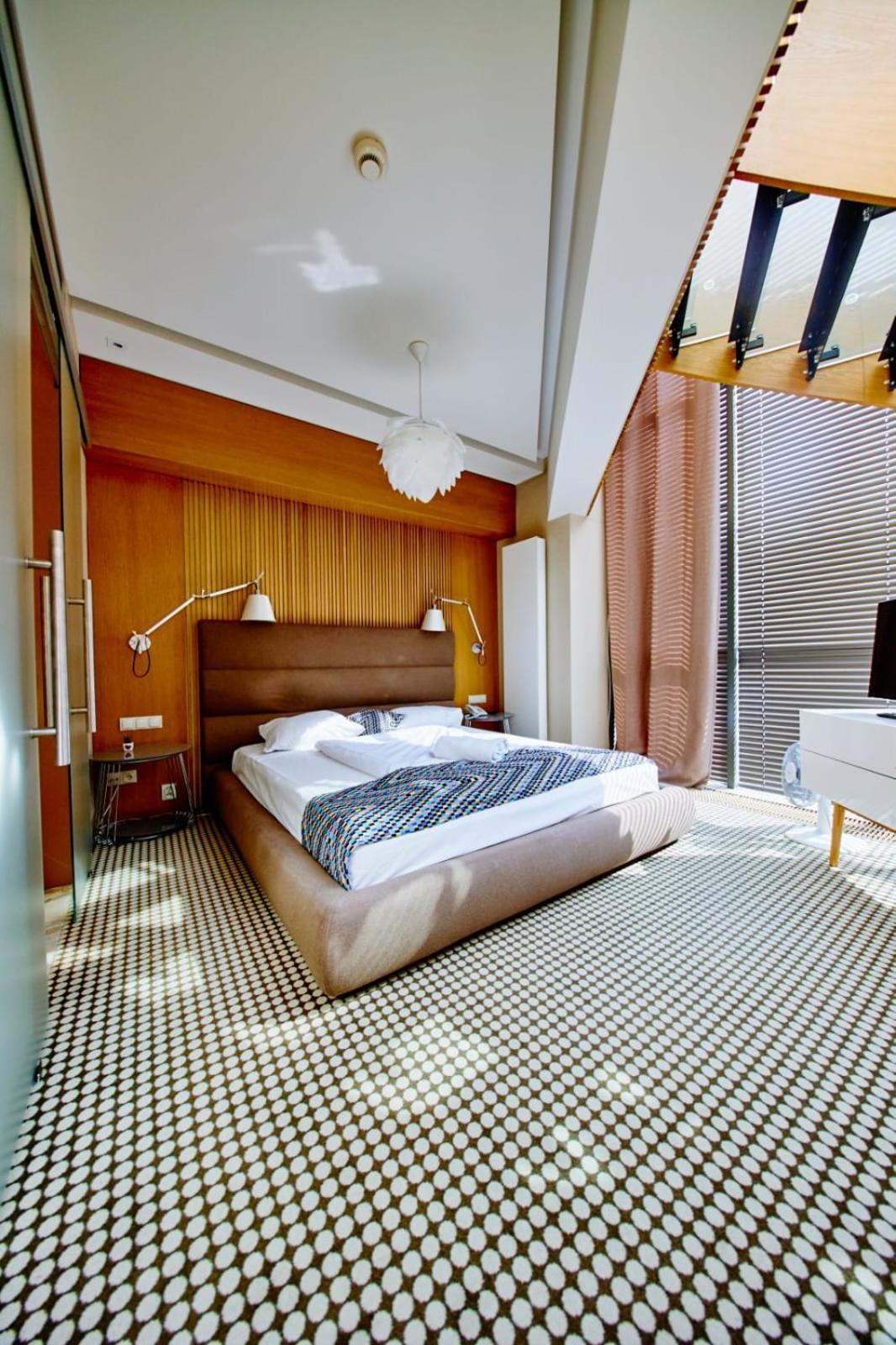 Great Polonia Velvet Hotel